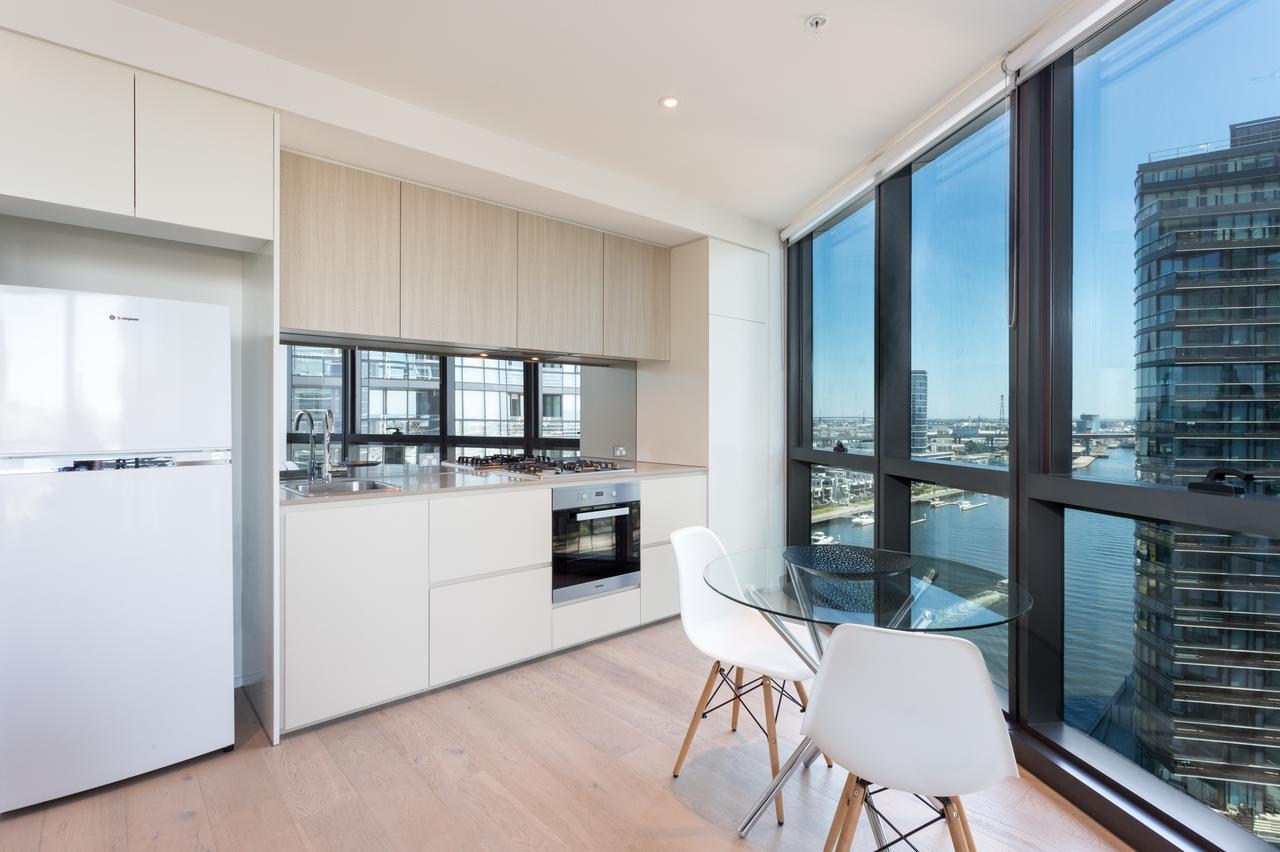 Wyndel Apartments - Riverside On Collins Melbourne Exterior photo