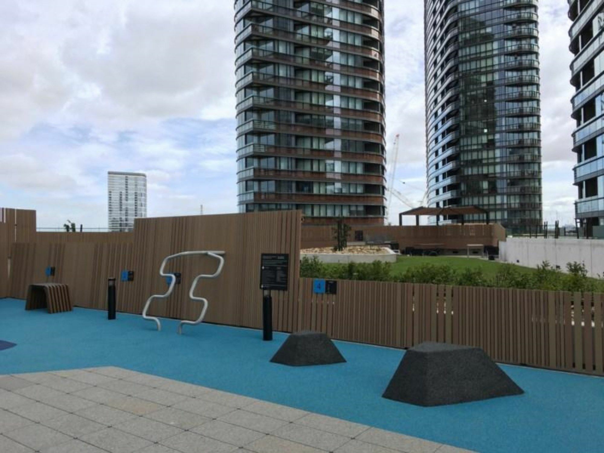 Wyndel Apartments - Riverside On Collins Melbourne Exterior photo