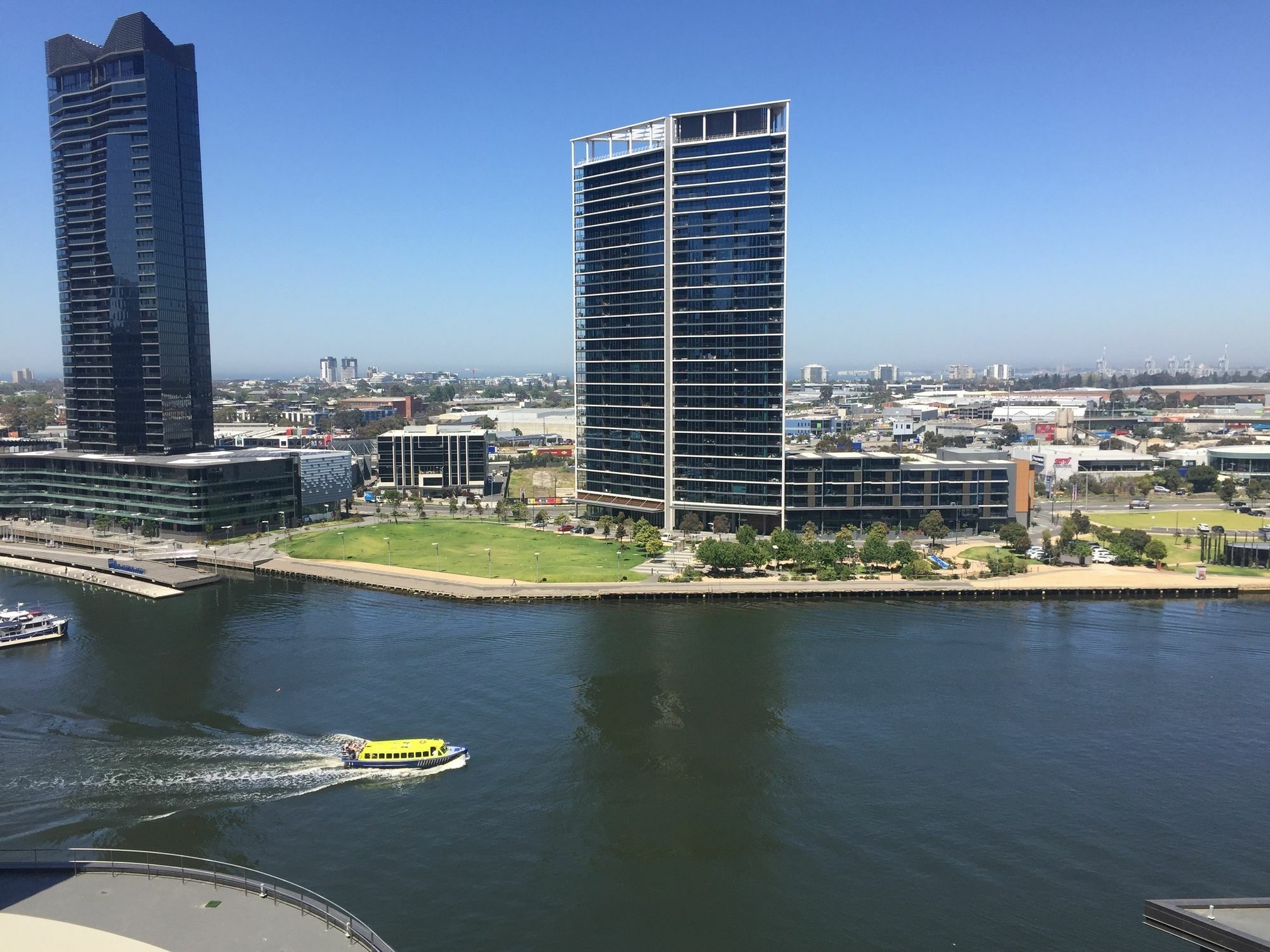 Wyndel Apartments - Riverside On Collins Melbourne Exterior photo